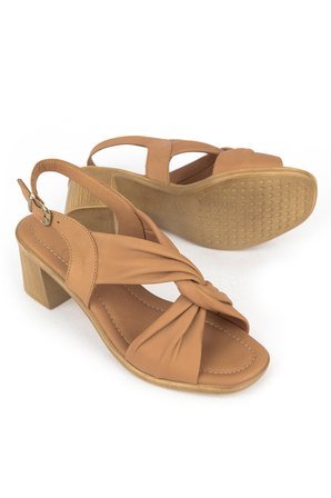 Ziya, Kadın Hakiki Deri Topuklu Sandalet 1611020Z2213 Camel