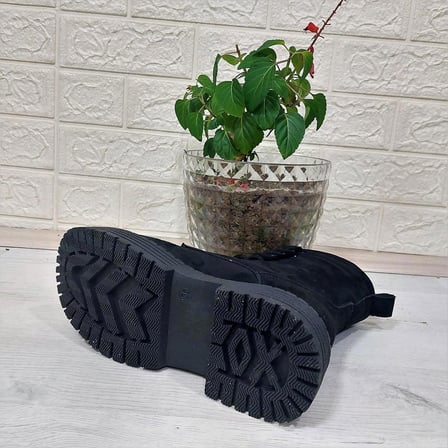Pierre Cardin 52418 Siyah Süet İçi Kürklü Kaymaz Kadın Bot