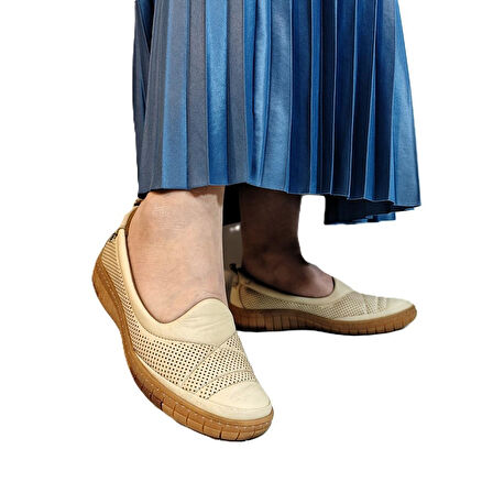 pierre Cardin 54562 Bej Hakiki Deri Kaymaz Rahat Kadın Ayakkabı