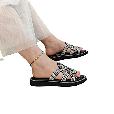 Pierre Cardin 7505 Siyah Renk Taşlı Kadın Terlik