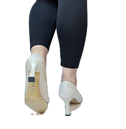 Fiyra 7051 nml Bej Taşlı Kadeh 7cm Topuklu Bayan Stiletto Ayakkabı