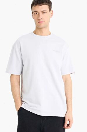 DeFacto Boxy Fit Bisiklet Yaka Baskılı Kısa Kollu Tişört E3460AX25SPGR184