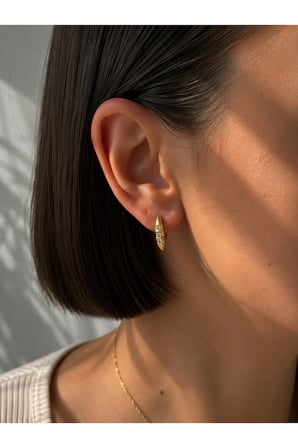 Çelik Gold Minimal Mekik Model Taşlı Zarif Renate Küpe -kararma yapmaz-