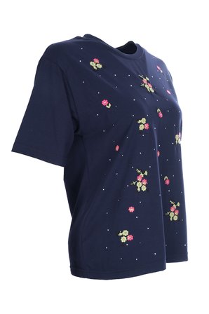 On Oversize Nakışlı Kısa Kol Kadın Bluz - Minimalist Tarz