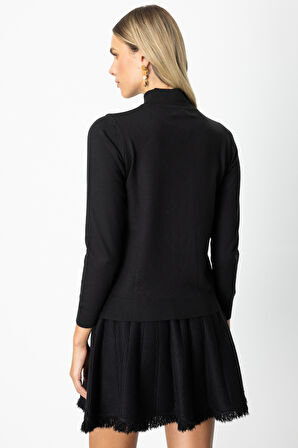 On Kadın Püsküllü Kalp Detaylı Dik Yaka Kazak 65325 Siyah