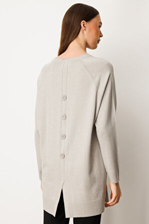 On Kadın Arkası Düğmeli Sıfır Yaka Kazak 65413 Gri