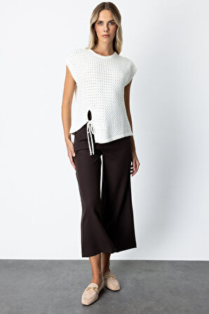 On Kadın Önü Bağlamalı Süveter 65337 Ekru