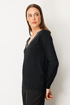 On Kadın Yakası Taşlı Triko Kazak 65314 Siyah