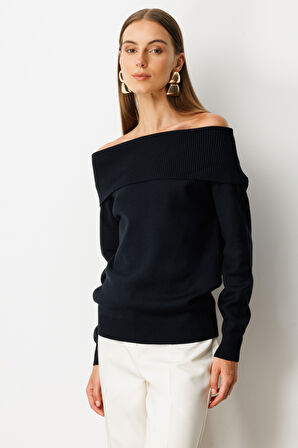 On Kadın Madonna Yaka Triko Kazak 65380 Siyah