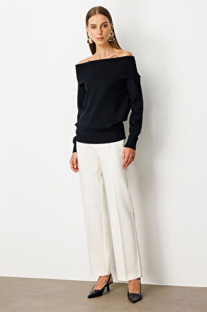 On Kadın Madonna Yaka Triko Kazak 65380 Siyah