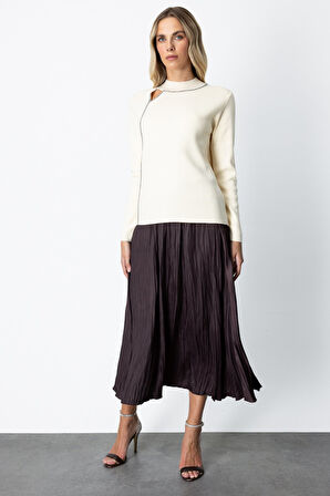 On Kadın Pencere Detaylı Taşlı Kazak 65372 Krem