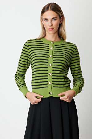 On Kadın Sıfır Yaka Çizgili Hırka 63901 Yeşil