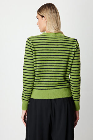 On Kadın Sıfır Yaka Çizgili Hırka 63901 Yeşil