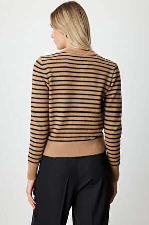 On Kadın Sıfır Yaka Çizgili Hırka 63901 Camel