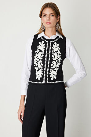 On Kadın İşlemeli Triko Yelek 60919 Siyah