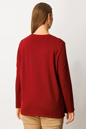 On Kadın Kabartma Desenli Süs Düğmeli Triko Kazak 65358 Bordo