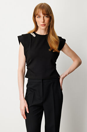 On Kadın Yakası Taş Detaylı Sıfır Yaka Bluz 66310 Siyah