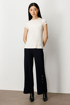 On Kadın Sıfır Yaka Ay Kol Basic Bluz 61302 Krem