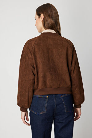 On Kadın Kapak Cepli Süet Crop Mont 60705 Kahverengi