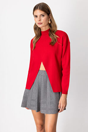 On Kadın Dik Yaka Asimetrik Kesim Triko Kazak 65343 Kırmızı