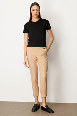 On Kadın Sıfır Yaka Kısa Kol Basic Bluz 61334 Siyah