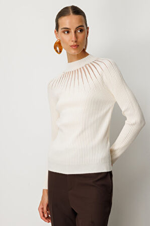 On Kadın Dik Yaka Tül Detaylı Triko Kazak 60384 Ekru
