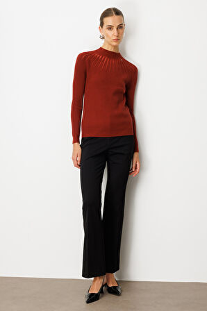 On Kadın Dik Yaka Tül Detaylı Triko Kazak 60384 Bordo