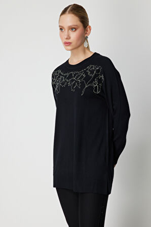 On Kadın Önü Zincirli Desenli Uzun Triko Kazak 65387 Siyah