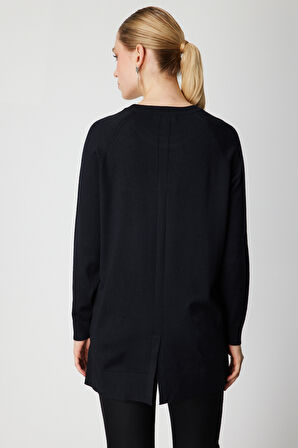 On Kadın Önü Zincirli Desenli Uzun Triko Kazak 65387 Siyah