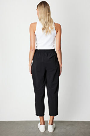 On Kadın Pile Detaylı Paraşüt Kumaş Pantolon 64135 Siyah