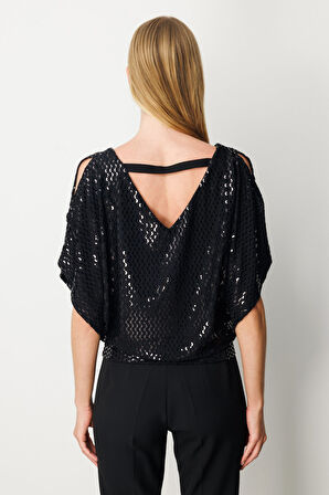 On Kadın Sırt Dekolteli Pullu Bluz 61378 Siyah