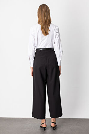 On Kadın Beli Kemerli Bol Paça Pantolon 64133 Siyah