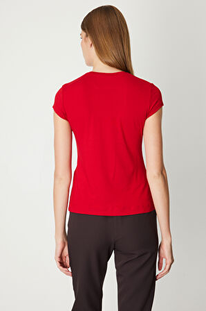 On Kadın Sıfır Yaka Ay Kol Basic Bluz 61302 Kırmızı