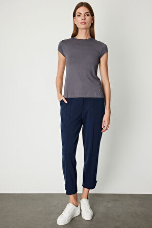 On Kadın Sıfır Yaka Ay Kol Basic Bluz 61302 Antrasit