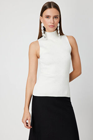 On Kadın Taşlı Kolsuz Triko Bluz 66375 Krem