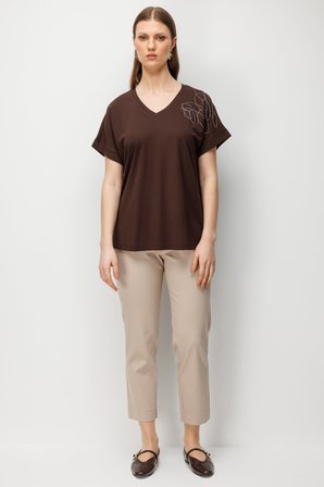 On Kadın Büyük Beden Tek Omzu Zincirli V Yaka T-Shirt 71368 Kahverengi