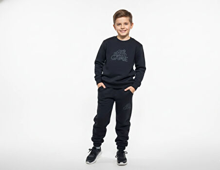 3 İplik Çocuk Şardonlu Kabartmalı Baskı Siyah Kombin 2