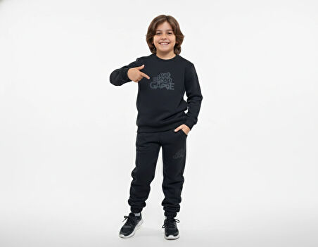 3 İplik Çocuk Şardonlu Kabartmalı Baskı Siyah Kombin 2