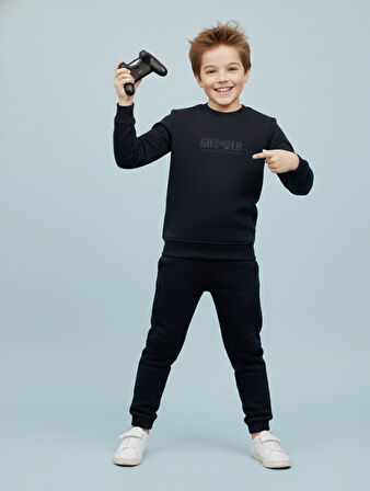 3 İplik Çocuk Şardonlu Kabartmalı Baskı Siyah Kombin 3