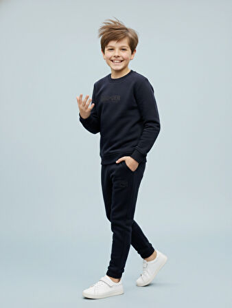 3 İplik Çocuk Şardonlu Kabartmalı Baskı Siyah Kombin 3