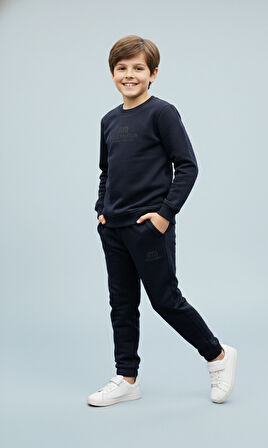 3 İplik Çocuk Şardonlu Kabartmalı Baskı Siyah Kombin 4