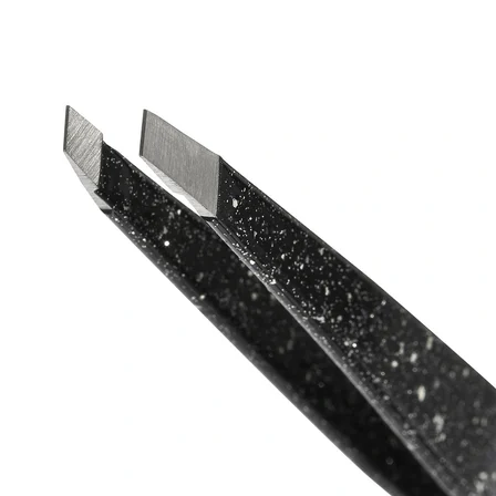 Tweezerman Slant Tweezer Dusted Onyx - Işıltılı Siyah Oniks Cımbız