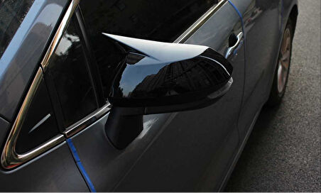 Toyota Corolla 2019+ Uyumlu Yarasa Ayna Kapağı - Piano Black