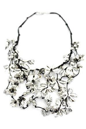 Metal Çiçek Kolye - Gümüş