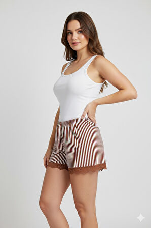 Çizgili Penye Kadın Ev Şortu Bacak Dantel Detaylı Ev Giyim Kahverengi