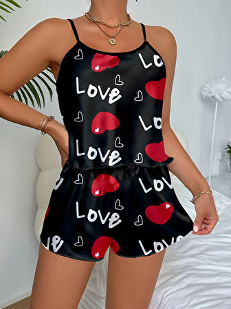Aşk Temalı Kalp Desenli Siyah Saten Şortlu Gecelik Takım