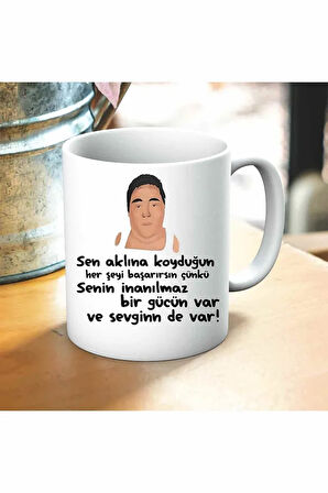 İnanılmaz Bir Gücün Sevginde Var Baskılı Kupa ve Yastık Hediyelik Set Arkadaşa Hediye