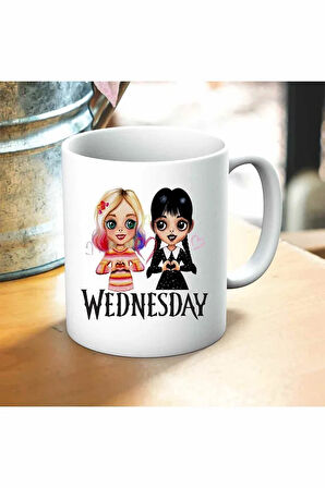 Wednesday Addams Baskılı Kupa ve Yastık Hediyelik Set Arkadaşa Hediye