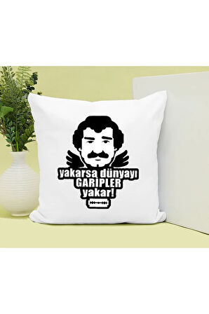 Dünyayı Garipler Yakar Baskılı Kupa ve Yastık Hediyelik Set Arkadaşa Hediye