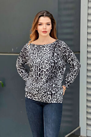 Kayık Yaka Leopar Desenli Bluz
